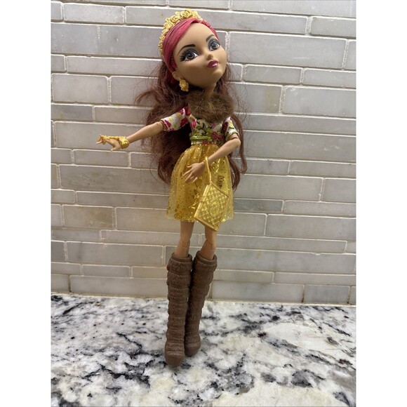MATTEL EVER AFTER HIGH ROSABELLA DOLL DISCONTINUED 2014 MONSTER HIGH - Picture 1 of 8